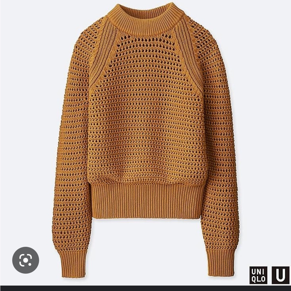 Uniqlo U sweater in XS - Picture 9 of 9